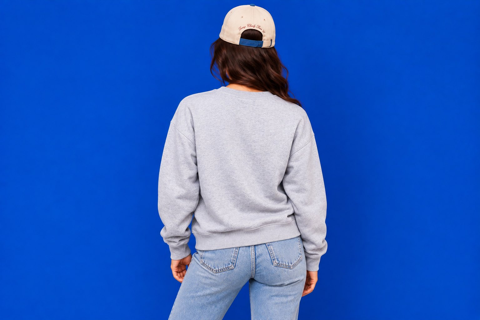 Grey crewneck, back