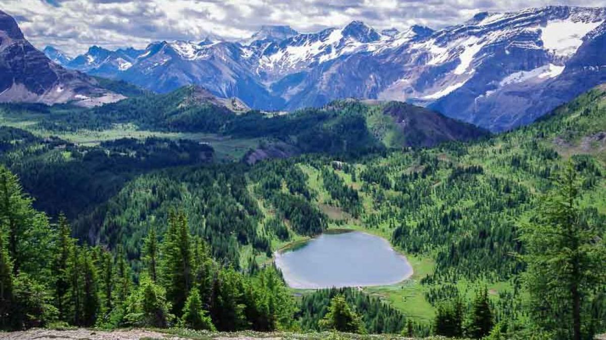 Banff hikes should include Howard Douglas Lake